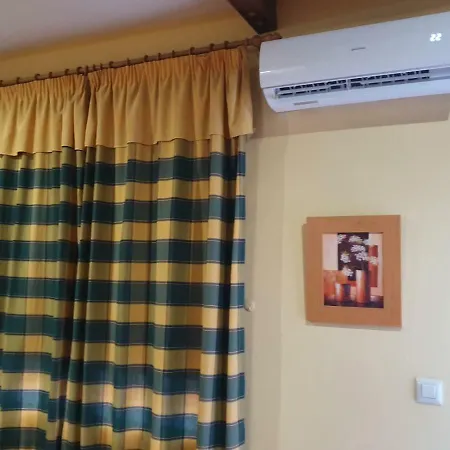 Holiday home Lachas